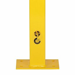 Barrier post, eyelets, galvanized, powder-coated