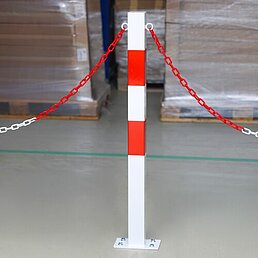 Barrier post, eyelets, galvanized, powder-coated